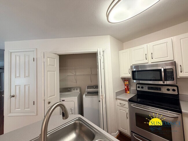Foto del edificio - 3 Bedroom Home in Gulf Breeze with community amenities!