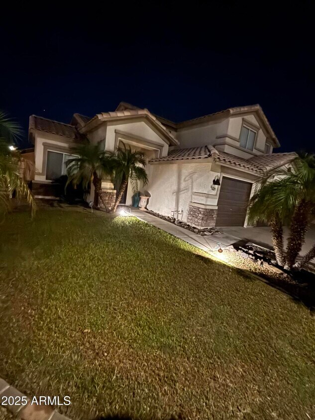 Foto principal - 16225 W Mesquite Dr