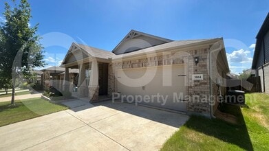 Building Photo - 3804 Arroyo Trl