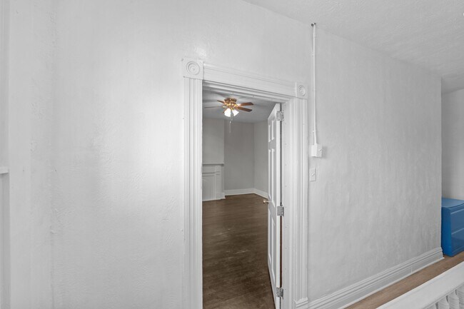 Foto del edificio - 3053 Brereton St