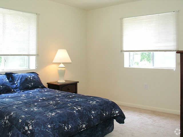 Habitación principal - Parkway Plaza