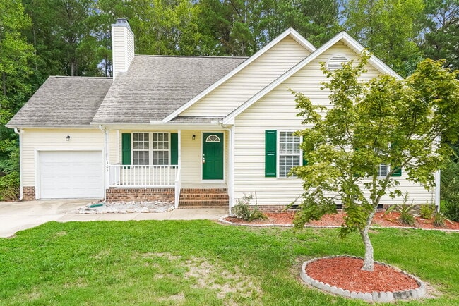 Building Photo - 305 Wood Green Dr