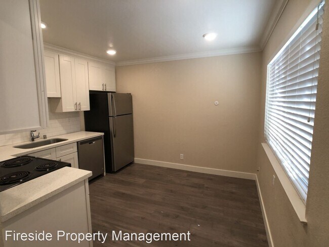 Building Photo - 3739 Underwood Dr