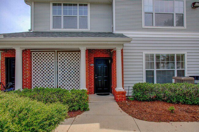 Building Photo - 20102 Harbour Vista Cir