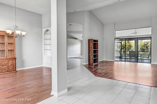 Foto del edificio - 3643 Bluefield Ave