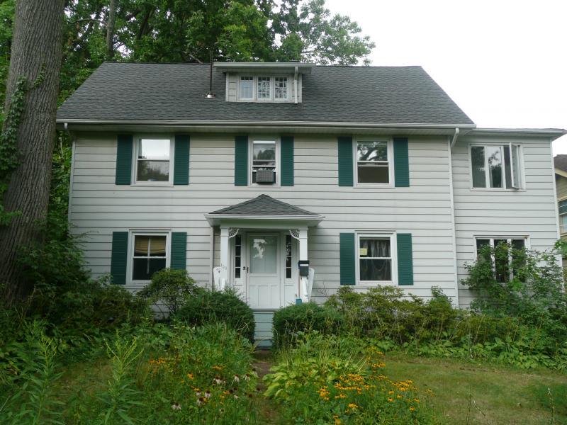 Primary Photo - 133 Wildwood Ave