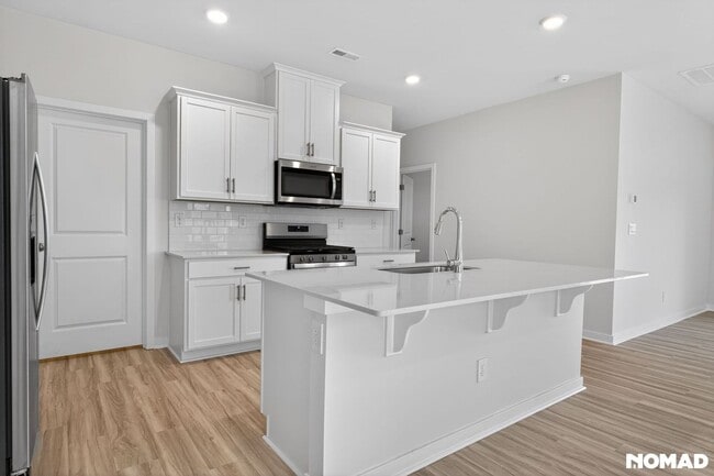 Building Photo - Spacious 5BR Brand New House in Charlotte