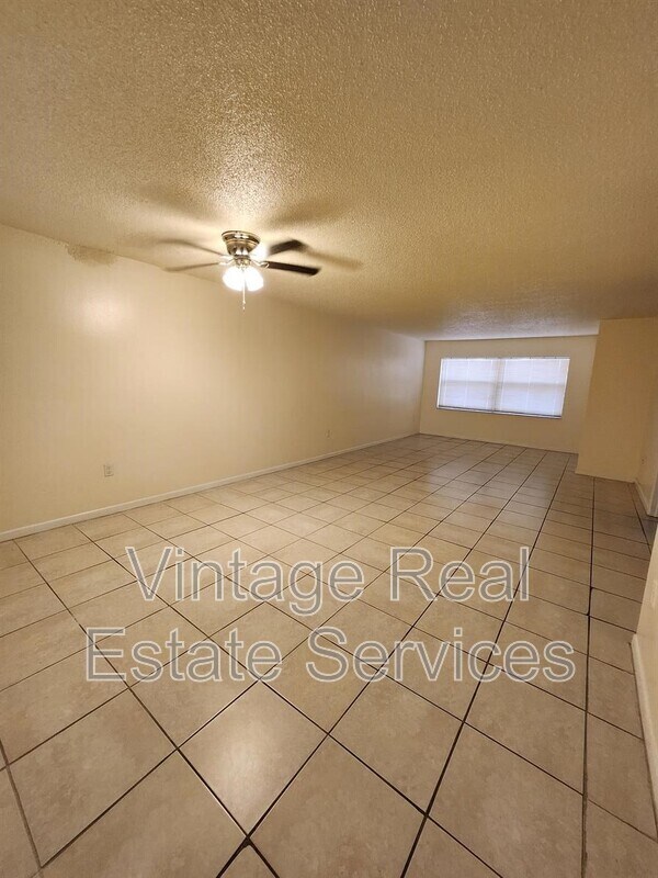 Foto del edificio - 3301 58th Ave S