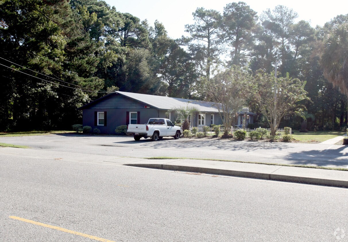 Primary Photo - 1308-1312 Dunbar St