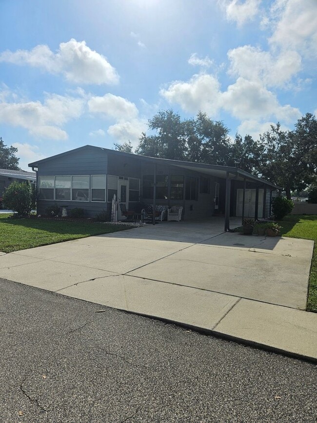 Building Photo - 2 bedroom 2 bath home int the beautiful La...