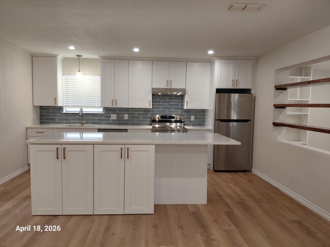 Building Photo - 4316 Ferncliff Ave