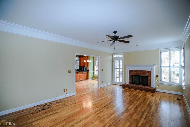 Building Photo - 3115 Oak Hampton Way