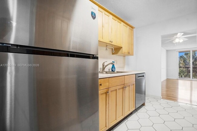 Photo - 250 Jacaranda Drive Unit 508 Apartment