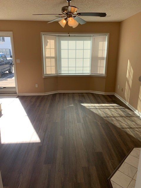 Foto del edificio - 3800 Sterling Pointe Dr