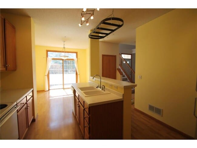 Building Photo - 8458 Kimball Dr