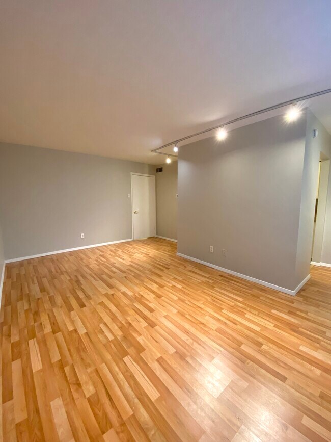 Foto del edificio - 4314 Travis St