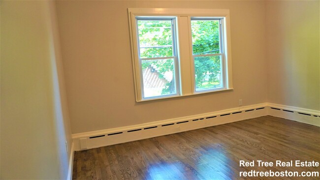 Foto del edificio - 1712 Beacon St