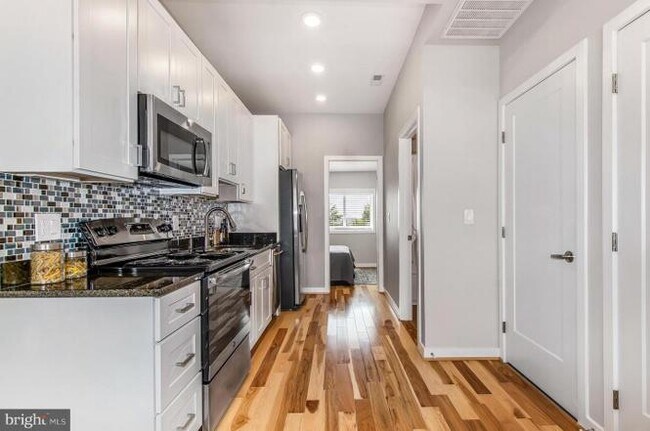 Fotografía del edificio - 1247 Penn St NE