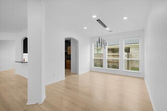Building Photo - 3307 Single Ridge Way
