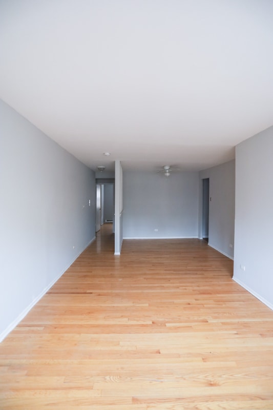 Photo - 2828 N Cambridge Ave Apartment