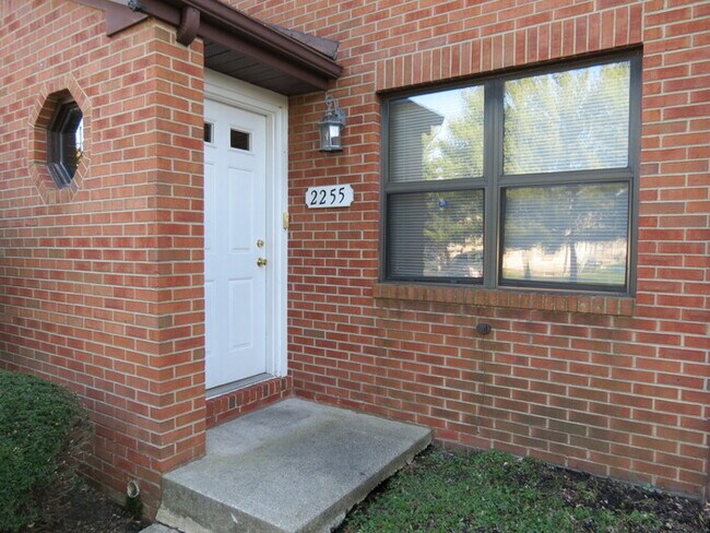 Building Photo - new rental in reynoldsburg schools