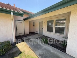 Building Photo - 2519 W Oriole Ave