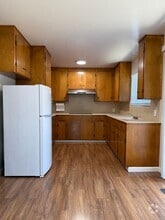 Building Photo - 87 Starr Way