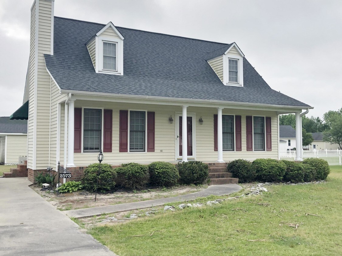 Primary Photo - 2573 Thomas Langston Rd