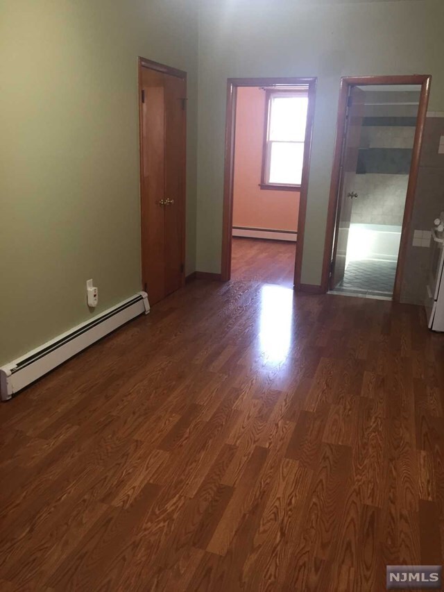 Foto del edificio - 180 Cambridge Ave