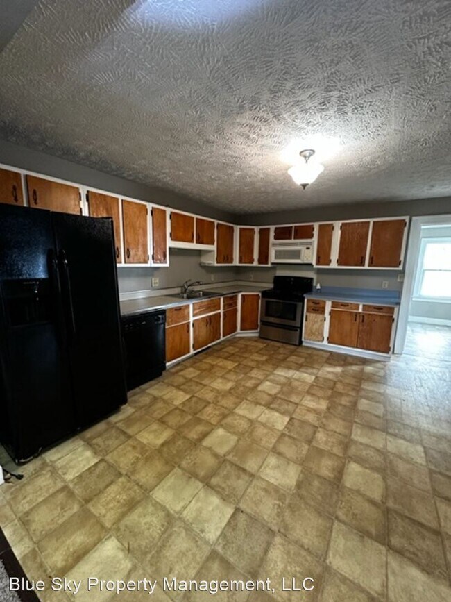 Foto del edificio - 3 br, 1 bath House - 1300 W 17Th St