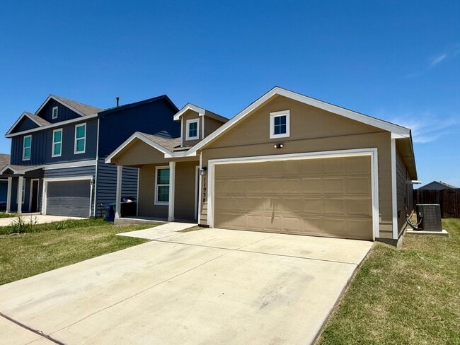 Building Photo - Beautiful home right next to Mission del L...