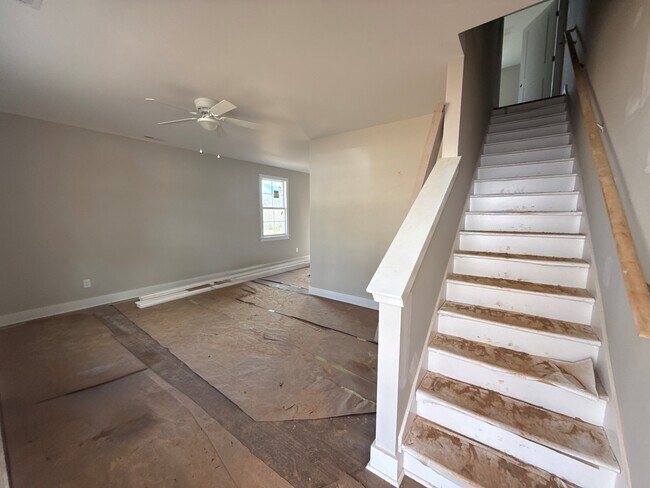 Building Photo - 540 Wallburg-High Point Rd