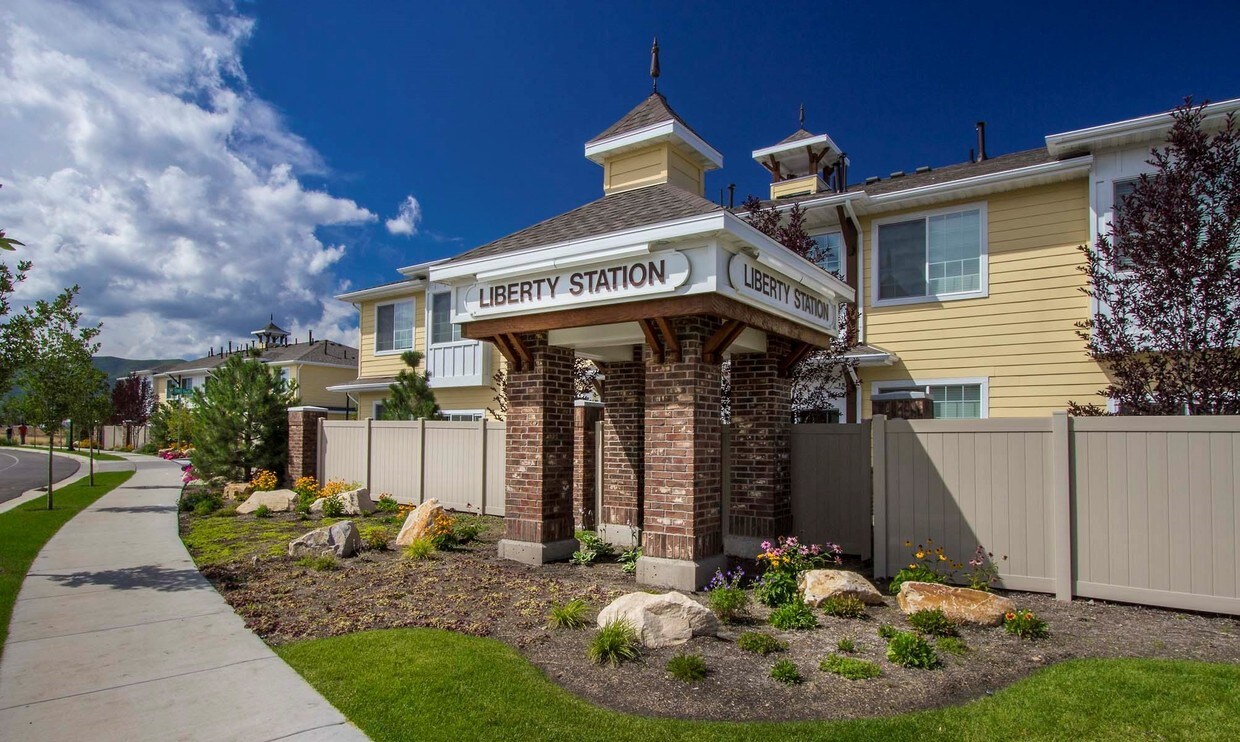 Primary Photo - Liberty Station