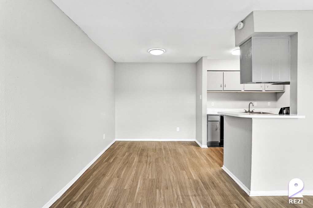 11810 Algonquin Dr Unit 106, Houston, TX 77089 Room for Rent in