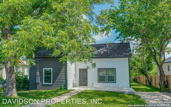 Foto del edificio - 3 br, 2 bath House - 933 Denver Blvd