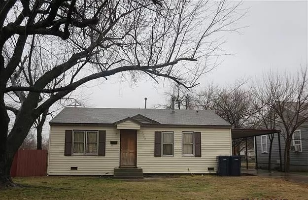 Building Photo - 3200 SW 46th St