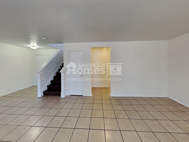 Building Photo - 1347 Saltillo Street