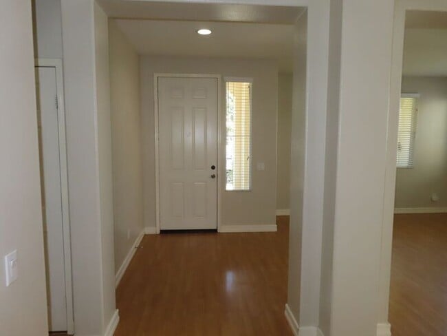 Building Photo - 33698 Poppy Ln
