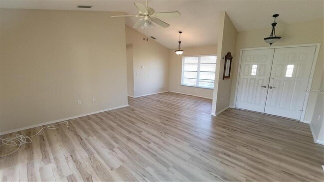 Foto del edificio - 5847 Buchanan Rd