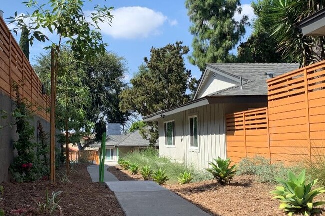 Building Photo - The Villas At Anaheim Hills