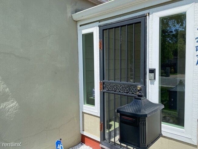 Foto del edificio - 2 br, 1 bath House - 1351 Diamond Avenue