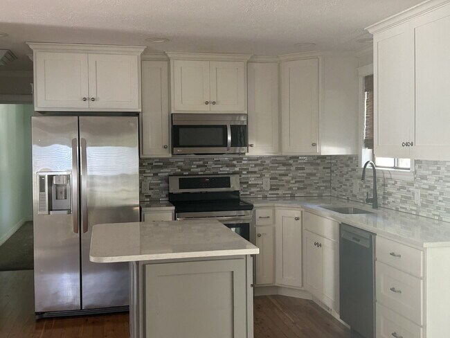 Foto del edificio - South Ogden Rambler Walking Distance to the Splash Pad and Athletic Club