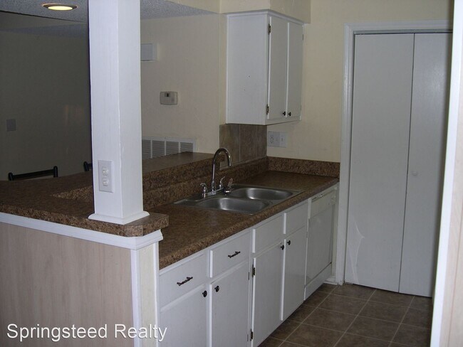 Foto del edificio - 2 br, 2 bath House - 11123 Harrowfield Road