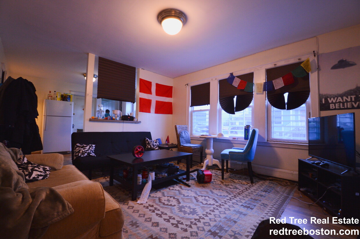 Foto principal - 149 Calumet St