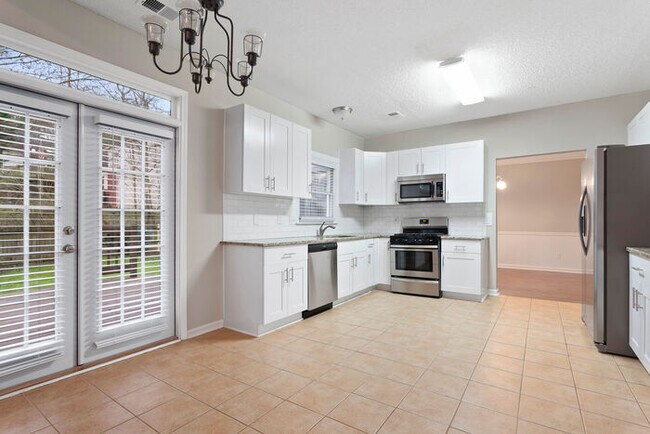 Building Photo - 7119 Big Woods Dr, Woodstock