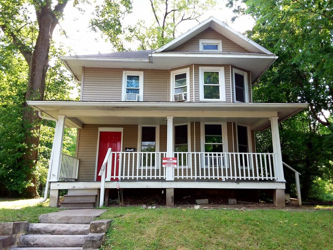 Primary Photo - 803 N Lincoln St