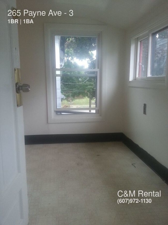 265 Payne Ave Unit 3, North Tonawanda, NY 14120 Room for Rent in