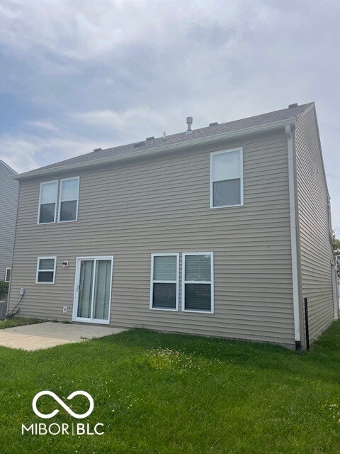 Building Photo - 8249 Retreat Ln