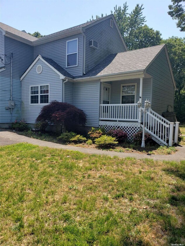 86 N Coleman Rd, Centereach, NY 11720 House Rental in Centereach, NY