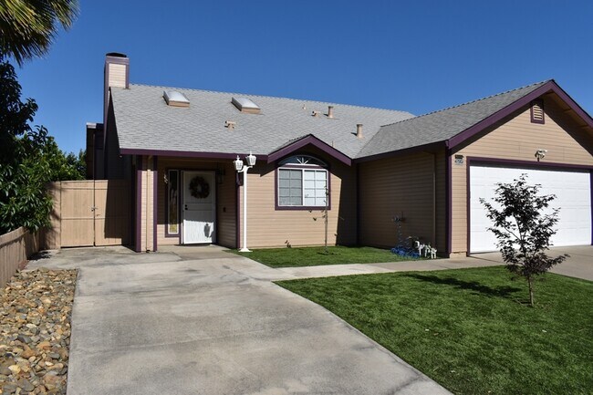 Building Photo - 4790 Winona Way